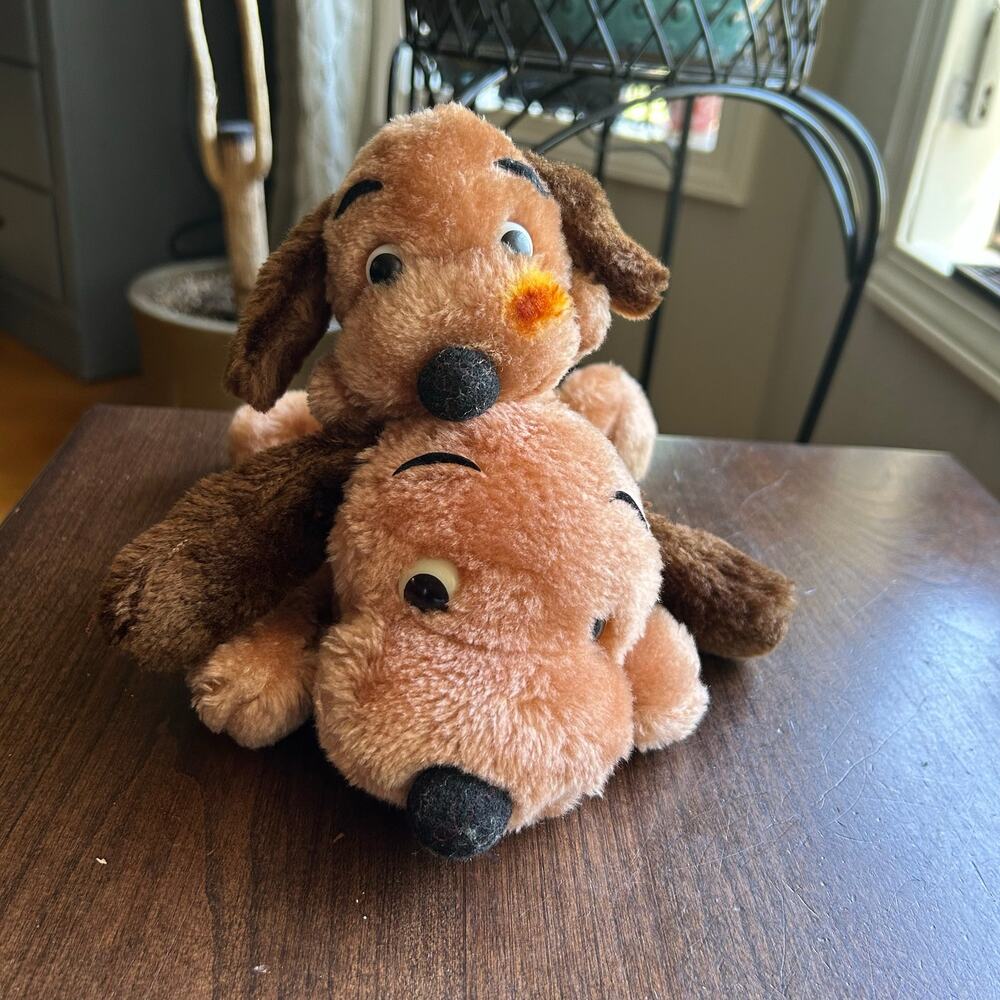 Vintage Dakin 70s plush stuffed animal dogs
